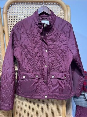 Women’s Quilted Jacket with nice side panel detail in Burgundy/wine red size XL